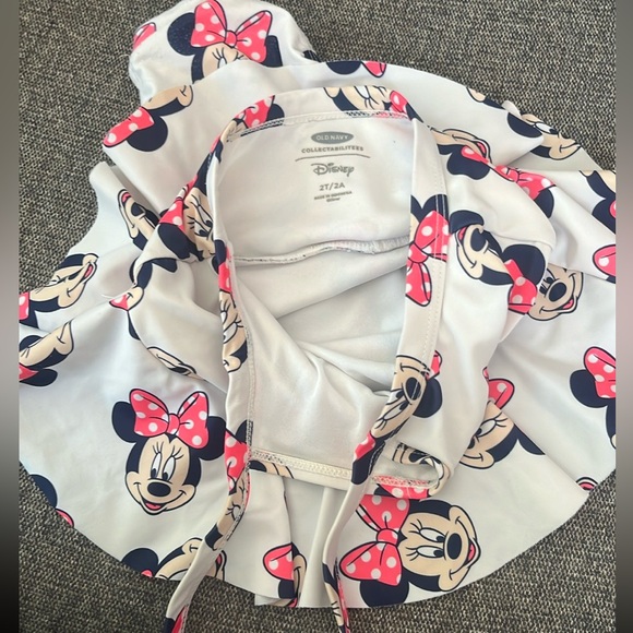 Disney mini mouse swim suit - Picture 3 of 5